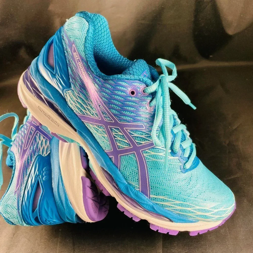 ASICS GEL-Nimbus 18 Women 6.5 US Medium 38 EUR Blue Purple Mint Condition